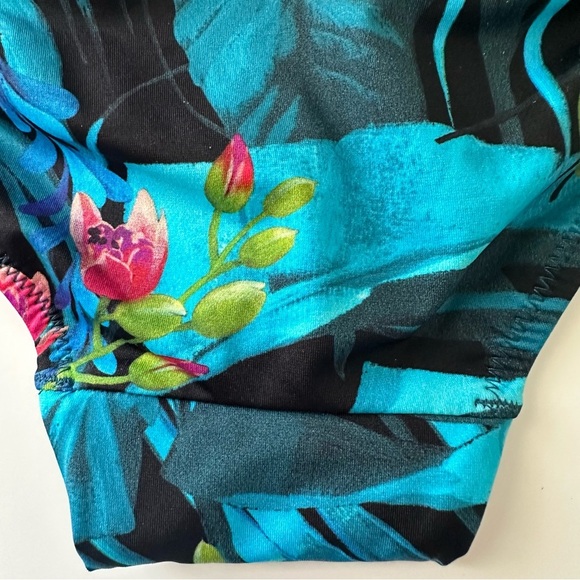 NWT women’s fantasie swim bikini bottom size S - Picture 9 of 11